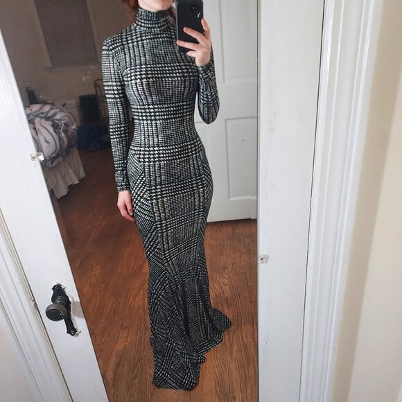 NORMA KAMALI Houndstooth Long Sleeve Turtle Fishtail Long Dress Gown